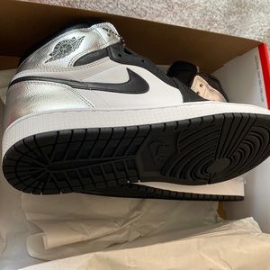 Brand new never worn Jordan 1 High Og
